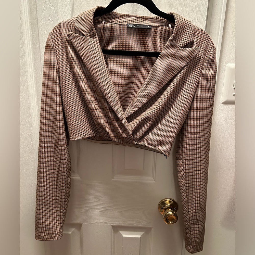 Zara, crop top, size medium, long sleeve
